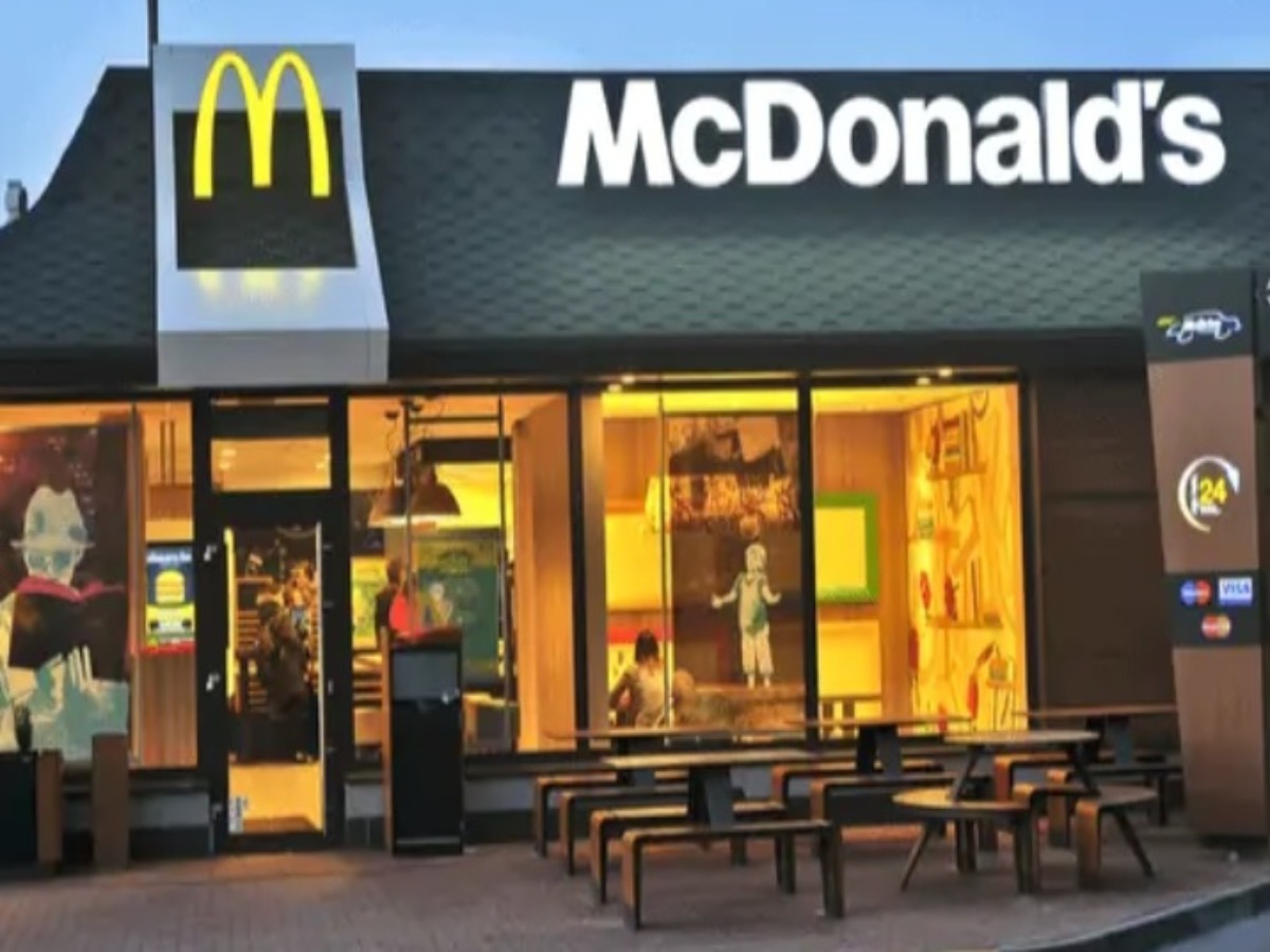 Boer neemt wraak nadat McDonald’s zijn grond vernielt