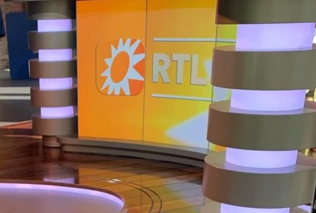 RTL Boulevard maakt live op televisie een zeer pijnlijke fout: ‘Een bizarre vergissing!’