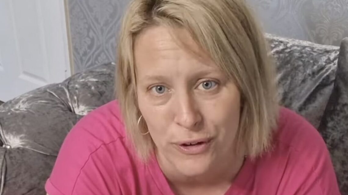 Simone teleurgesteld in voedselbank: ‘Die regel is belachelijk en slaat nergens op!’ Simone teleurgesteld in voedselbank: ‘Die regel is belachelijk en slaat nergens op!’