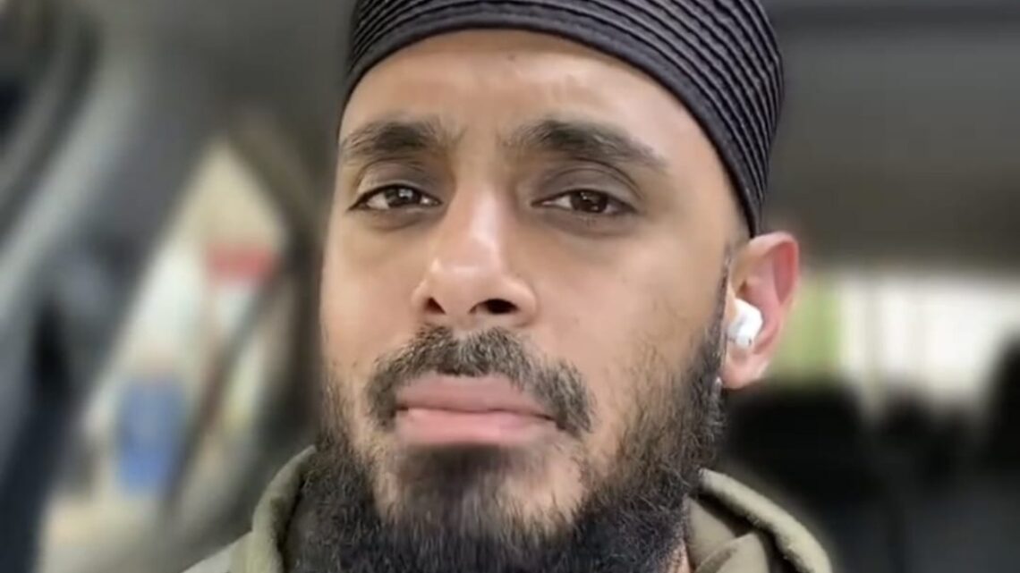 Nordin: ‘Het is schandalig en teleurstellend dat Nederlanders dat van mij verwachten!’ Nordin: ‘Het is schandalig en teleurstellend dat Nederlanders dat van mij verwachten!’