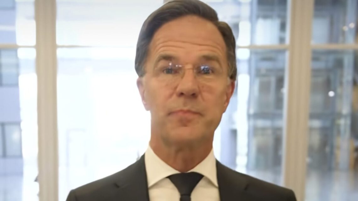 Mark Rutte haalt uit: ‘Sinds de geboorte van Jezus is er niets zinnigs uit zijn mond gekomen’ Mark Rutte haalt uit: ‘Sinds de geboorte van Jezus is er niets zinnigs uit zijn mond gekomen’