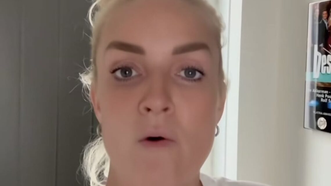 Tranen met tuiten voor Samantha Steenwijk: ‘Hele keukenrollen gingen er doorheen’ Tranen met tuiten voor Samantha Steenwijk: ‘Hele keukenrollen gingen er doorheen’
