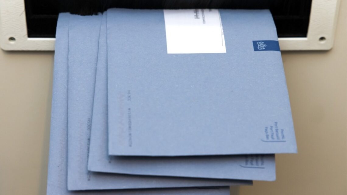 Wees op je hoede: Valse blauwe brieven van de Belastingdienst duiken weer op! Wees op je hoede: Valse blauwe brieven van de Belastingdienst duiken weer op!