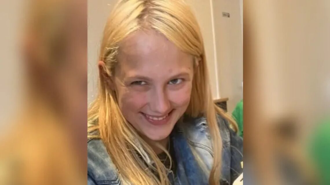 Zorgwekkende vermissing: Politie vraagt om hulp in zoektocht naar Naomi (16) Zorgwekkende vermissing: Politie vraagt om hulp in zoektocht naar Naomi (16)