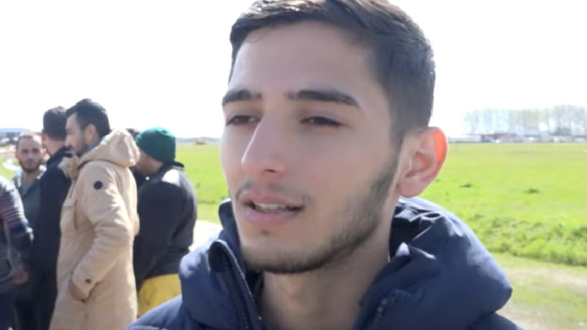 Asielzoeker Mohamed weigert te eten uit protest om zo zijn doelen te bereiken! Asielzoeker Mohamed weigert te eten uit protest om zo zijn doelen te bereiken!