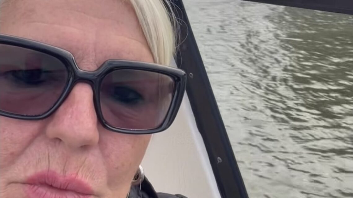 Het grote leed achter gulle lach van BenB Petra: ‘Ze heeft veel meegemaakt!’ Het grote leed achter gulle lach van BenB Petra: ‘Ze heeft veel meegemaakt!’