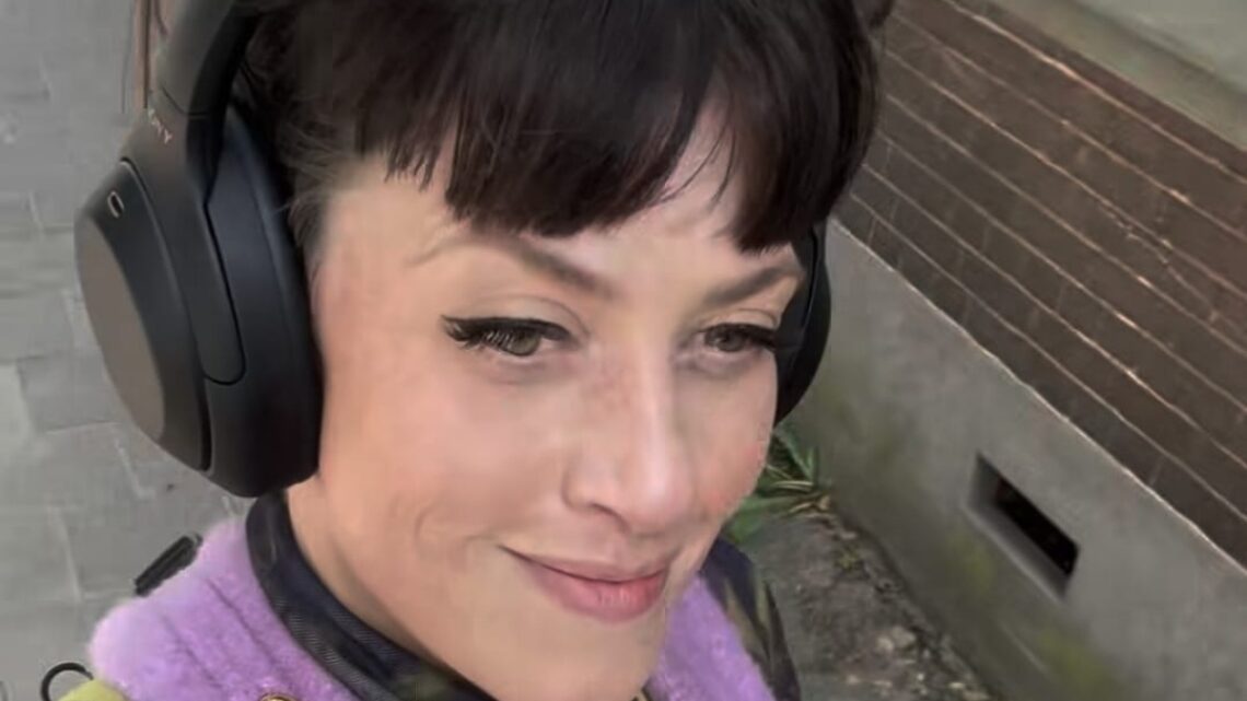 Esmée van Kampen weer vrijgezel: Bedonderd voor en tijdens haar zwangerschap! Esmée van Kampen weer vrijgezel: Bedonderd voor en tijdens haar zwangerschap!