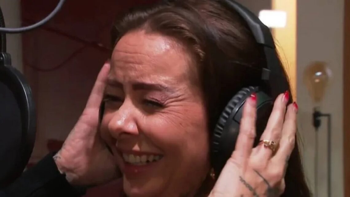 Wendy van Hout verdrietig na slecht nieuws over optreden: ‘Dat is absoluut niet waar’ Wendy van Hout verdrietig na slecht nieuws over optreden: ‘Dat is absoluut niet waar’